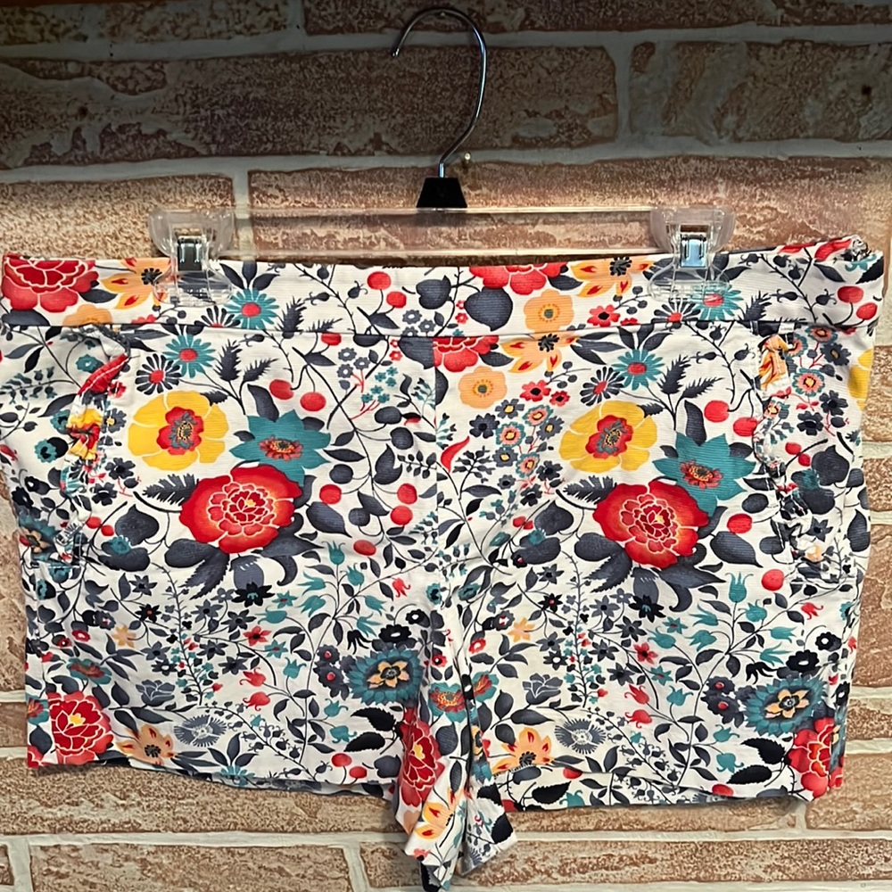 Loft floral print cotton blend shorts Size 10